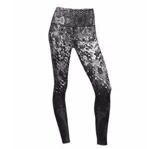 The North Face Women’s Black Geo Fire Print High Waisted Full Length Leggings S